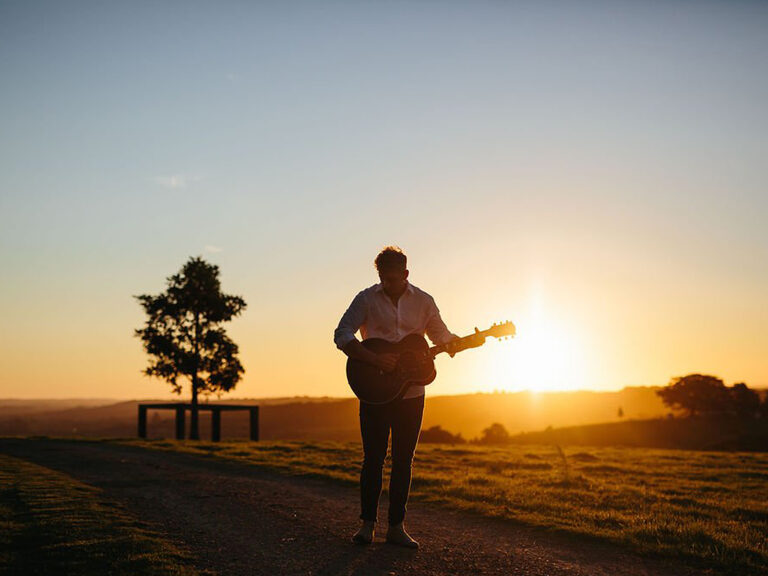Chris Hutchison Weddings – Gold Coast Wedding Singer