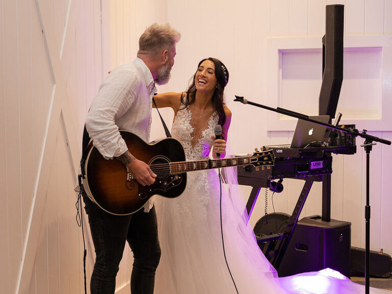 Chris Hutchison Weddings – Gold Coast Wedding Singer