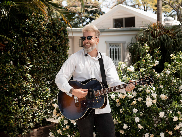 Chris Hutchison Weddings – Gold Coast Wedding Singer