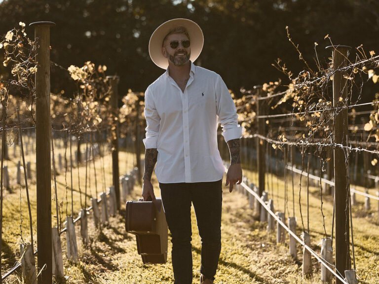 Chris Hutchison Weddings – Gold Coast Wedding Singer