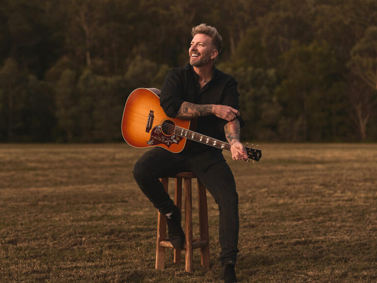 Chris Hutchison Weddings – Gold Coast Wedding Singer